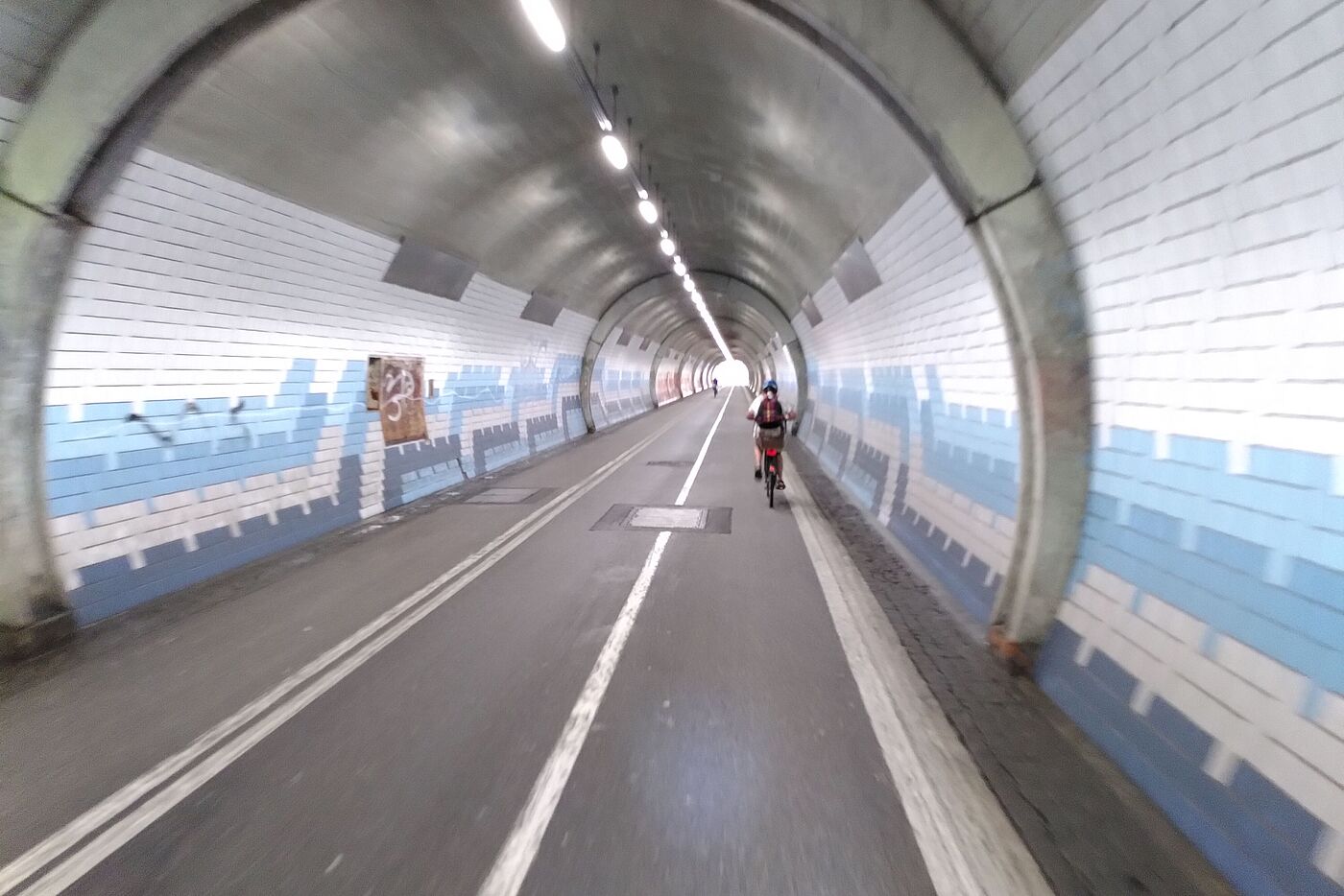 Innenansicht des Schlossbergtunnels Tübingen
